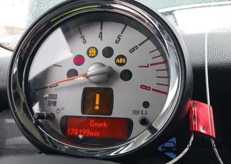 2012 Mini Cooper S Clubman from USA, damaged, VIN WMWZG3C56CTY32213